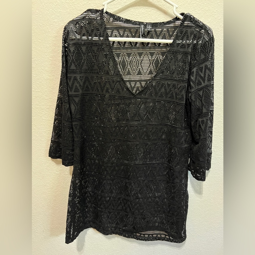 Black V-neck Swimsuit Coverup